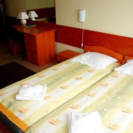 Laro Hotel